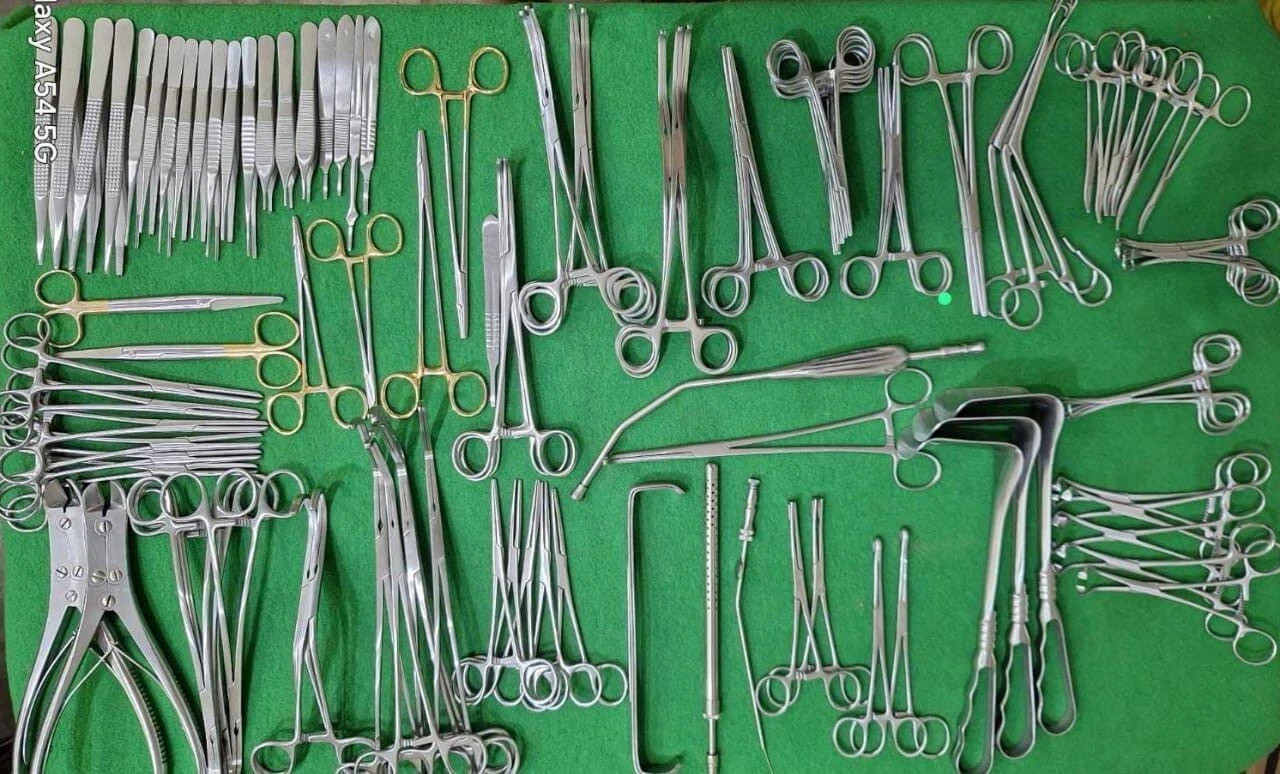 Major Cardiovascular Thoractomy Vascular 106 pcs Set Open Heart Instruments