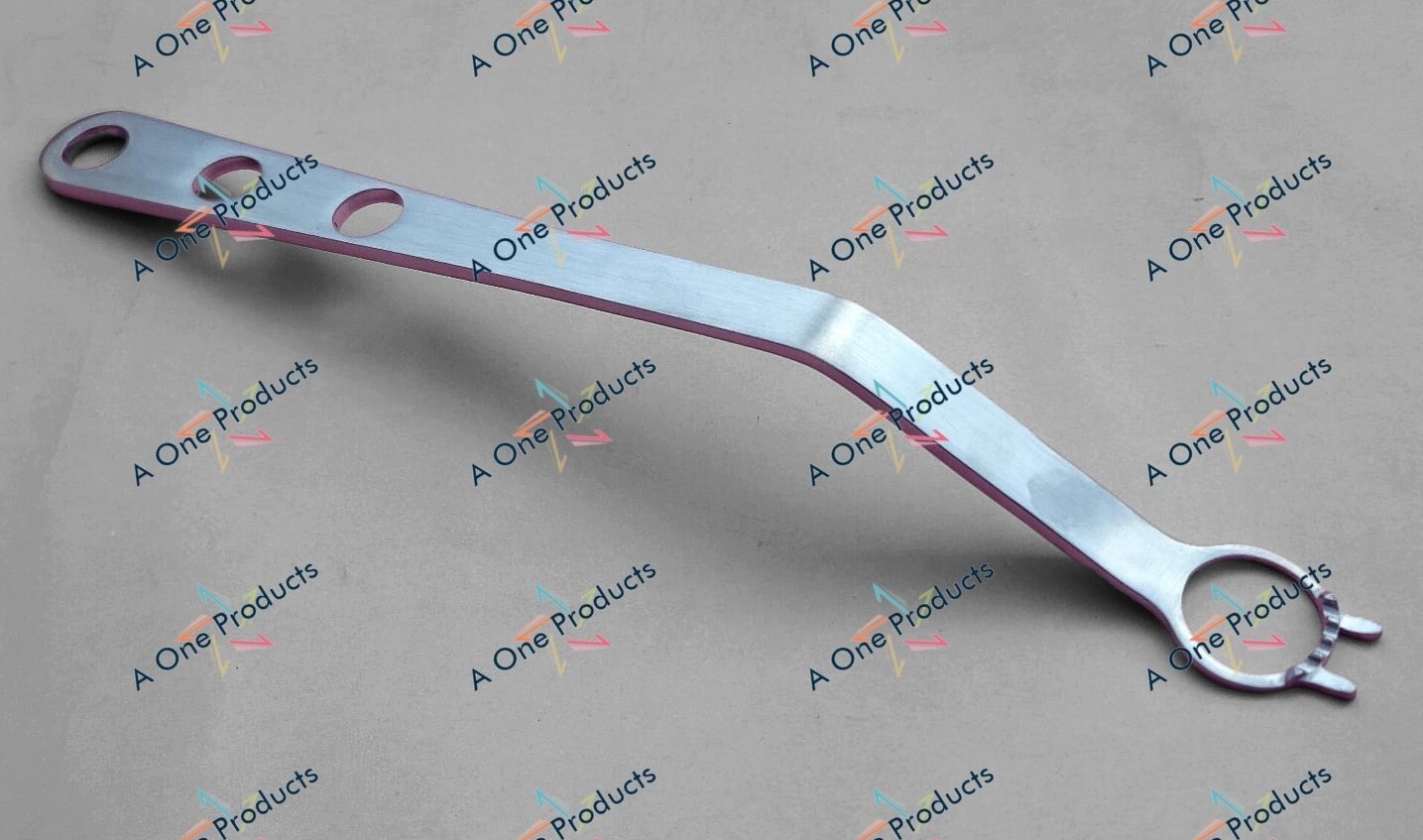 Access Glenoid Retractor Hole Diameter 30 x 36mmO/L 13.5″ Shoulder Orthopedic