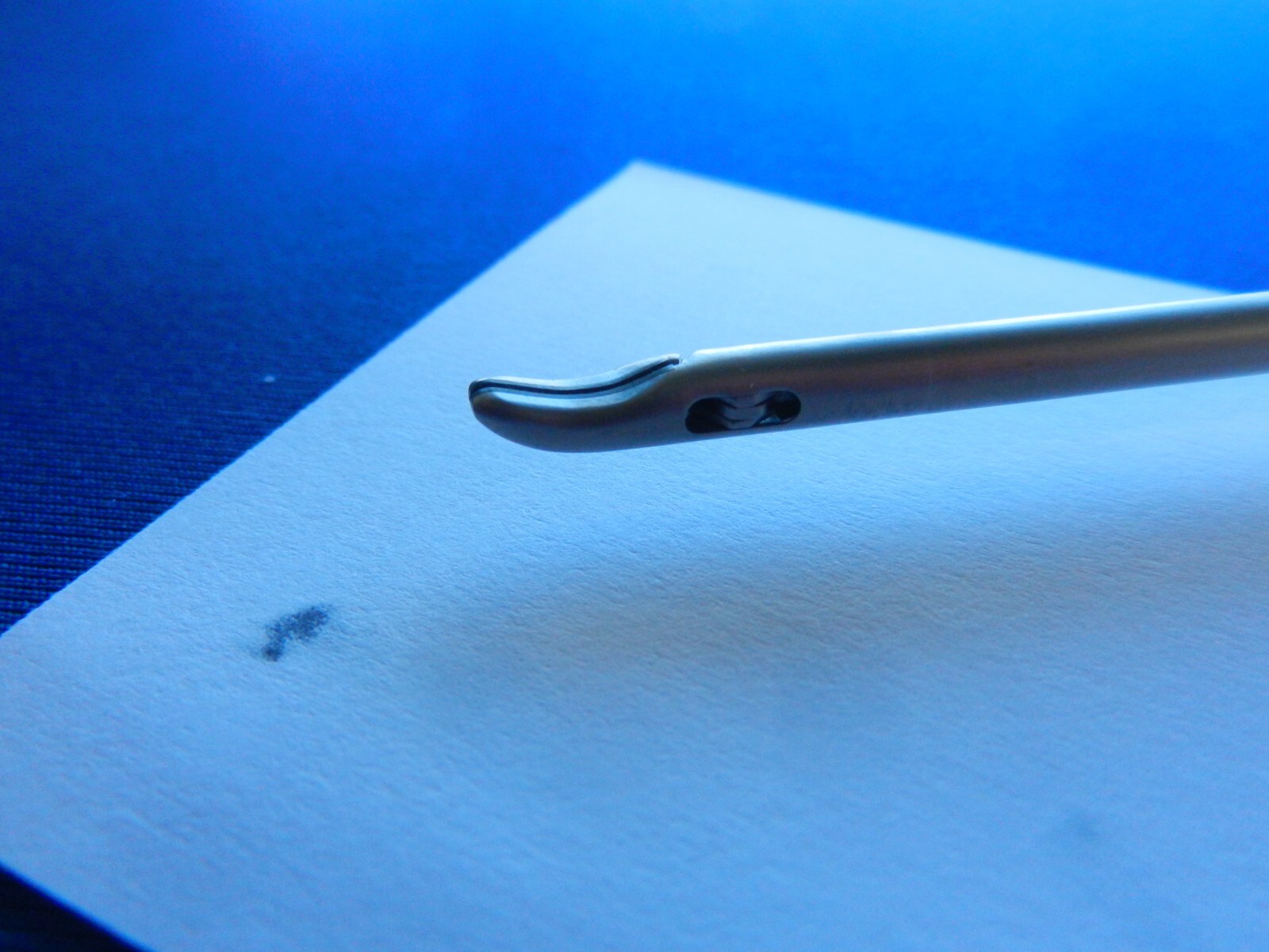 F20 Symmetry Surgical Laparoscopic 5mm x 32cm, TC, Curved Needle Holder 98-3038
