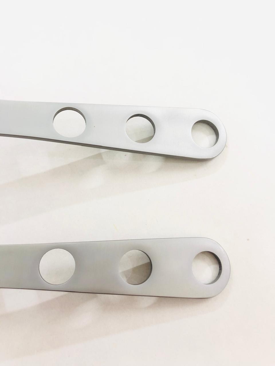 2x Access Glenoid Retractor Hole Diameter 30x36mm O/L 13.5″ Shoulder Orthopedic