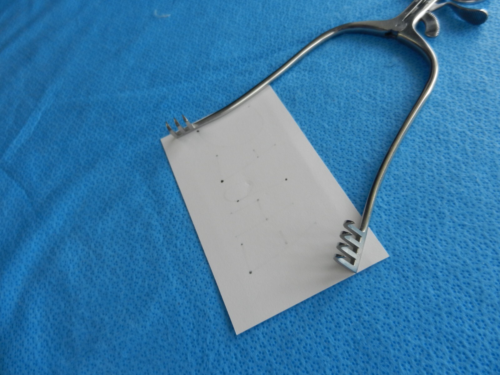 D7947 V. Mueller Weitlaner 3×4 Sharp Prong Orthopedic Retractor SU3114