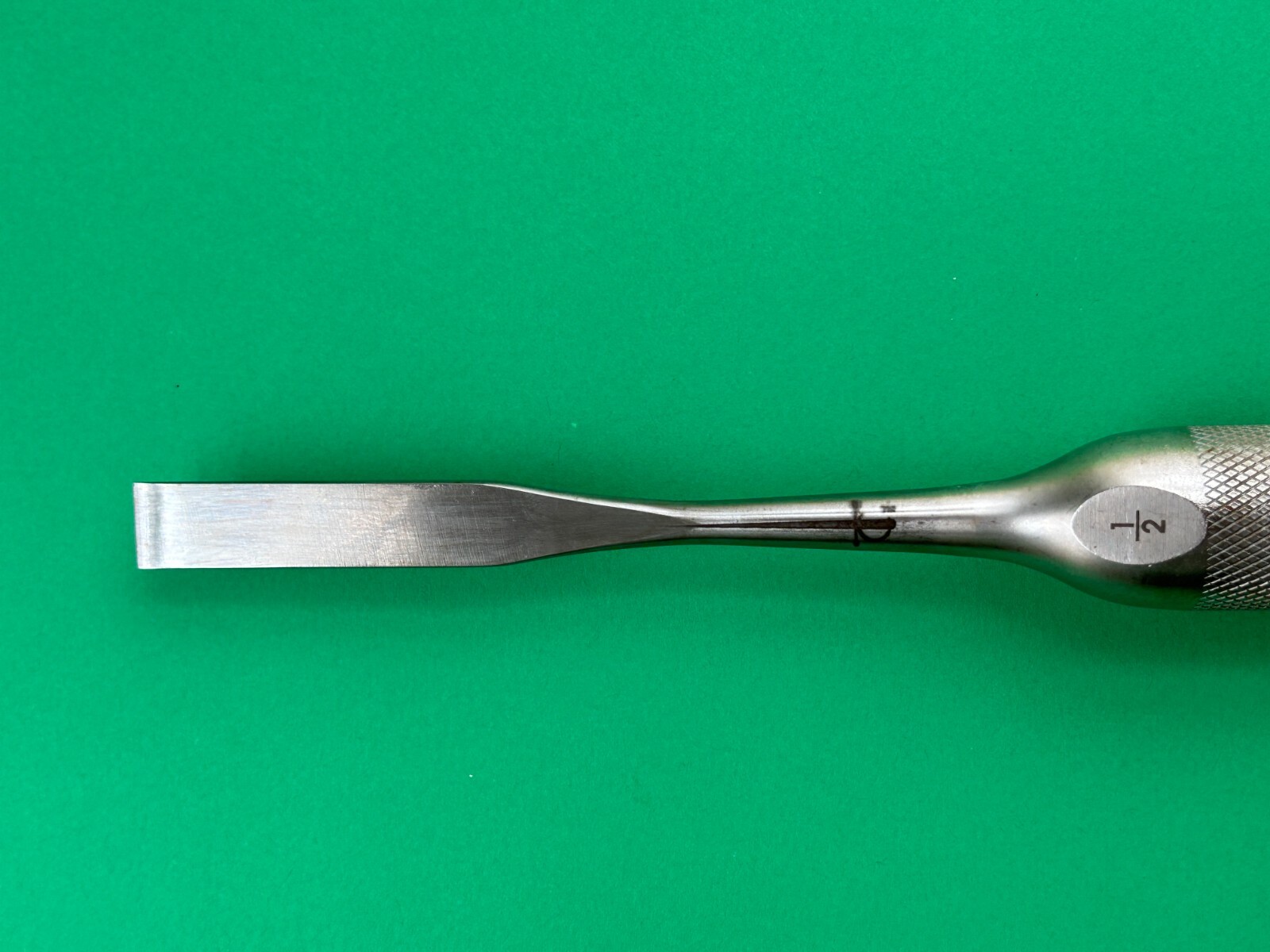 Lenox Maclaren Surgical (OS-1/2-LH) 15″ Straight Osteotome, 1/2″ Blade
