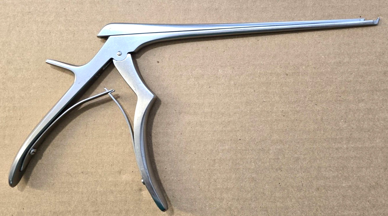 V.Mueller VM81-1271 Orthopedic Kerrison Rongeurs 1mm Up 7″ Shaft 40 degree
