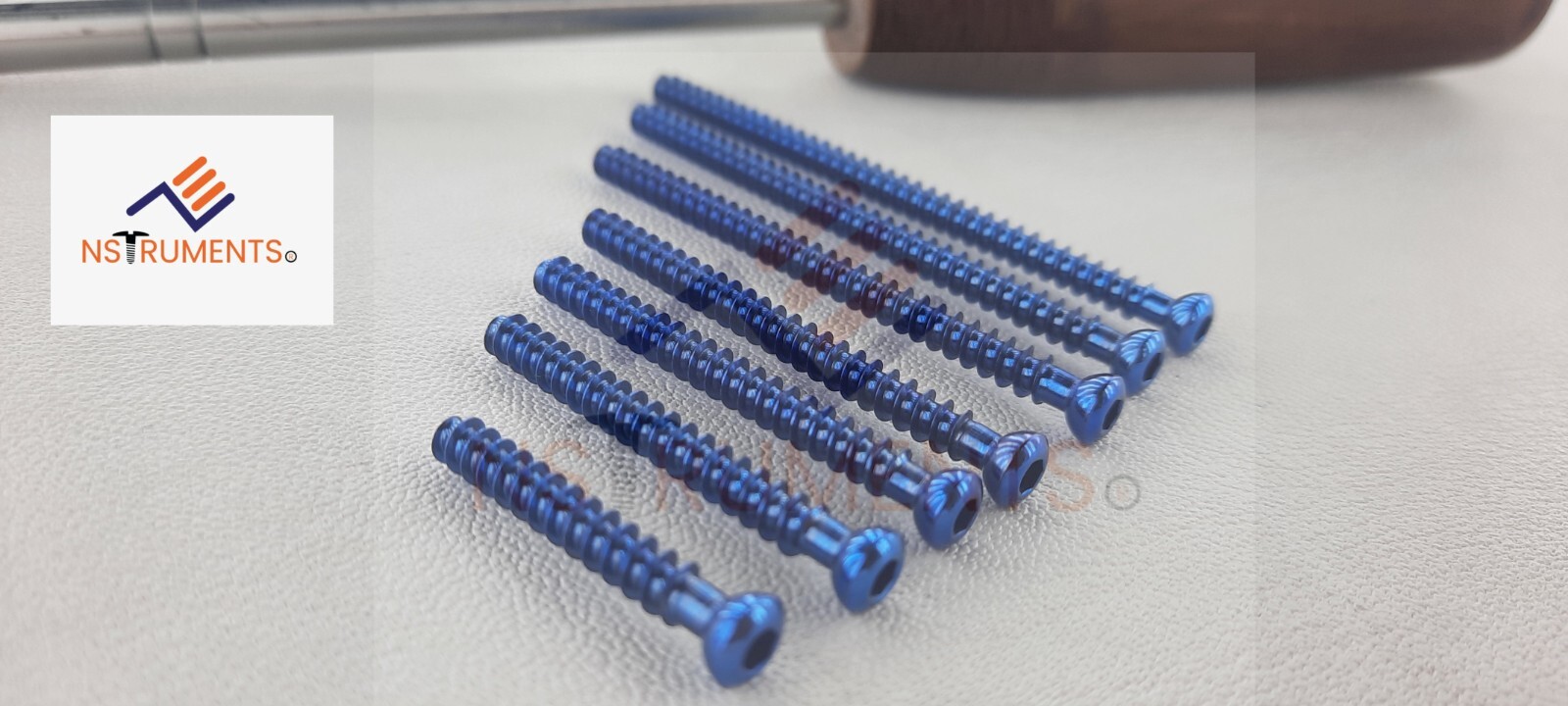 Cancellous Screws 4.0mm Full thread 14 to 60mm Titanium grade 5 (200 Pcs)