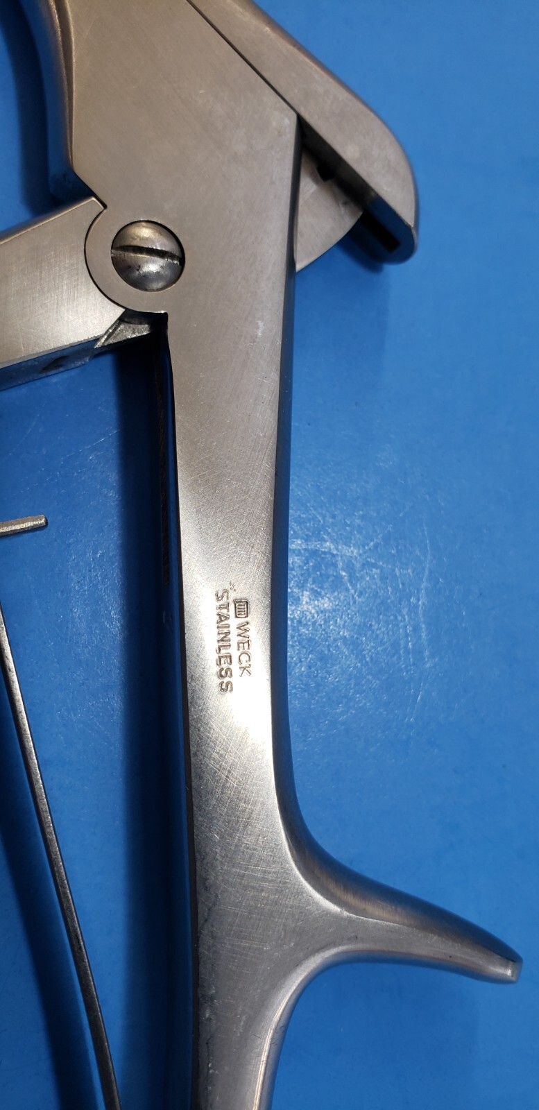 WECK Surgical Orthopedic Kerrison Rongeur 7″ shaft 5mm x Side Cut Angle