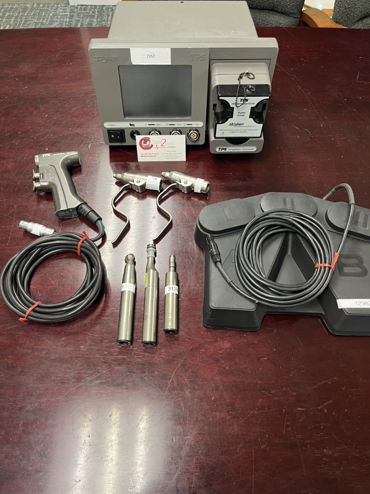 Stryker TPS Console 5100-50 with footswitch, drill, and attatchments