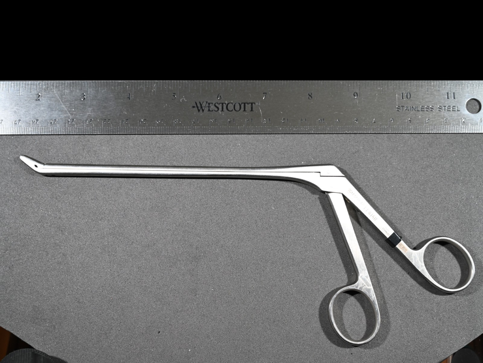 Aesculap FF814R Spurling Rongeur 4 x 10 mm Up Jaw 7 in Surgical