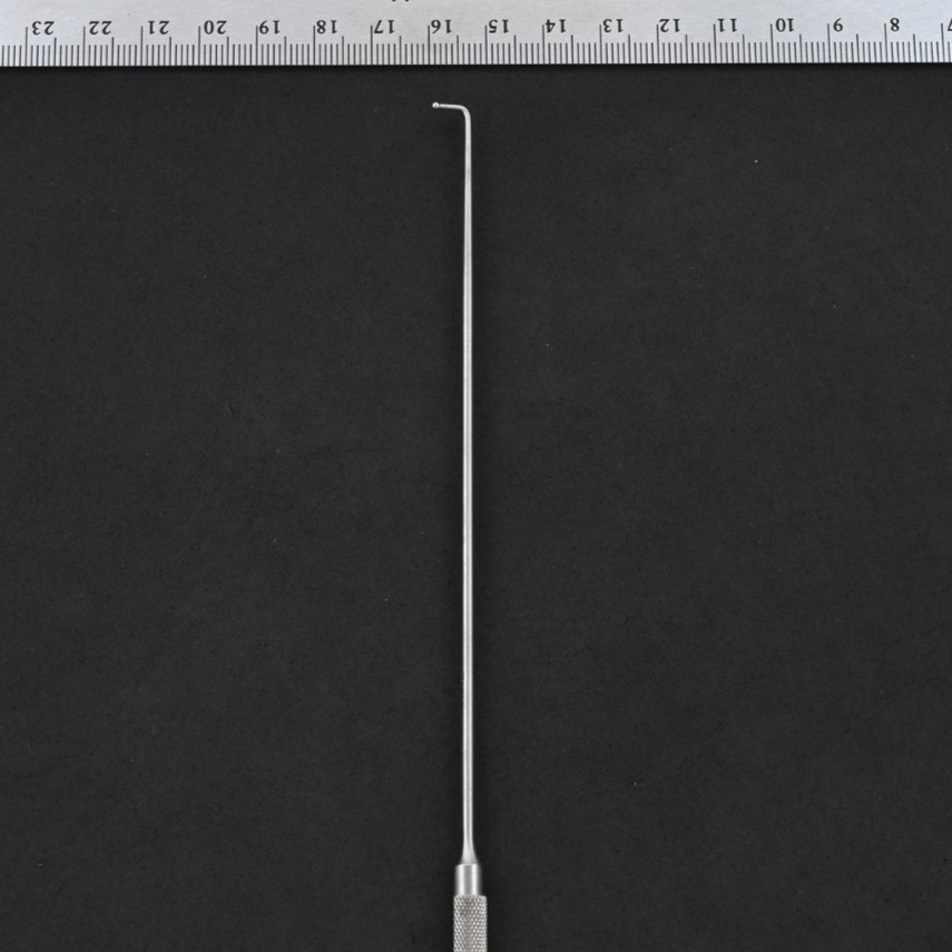 Aesculap BT089R Caspar Exploration Hook Probe 90° Medium Tip 9 5/8 in Surgical
