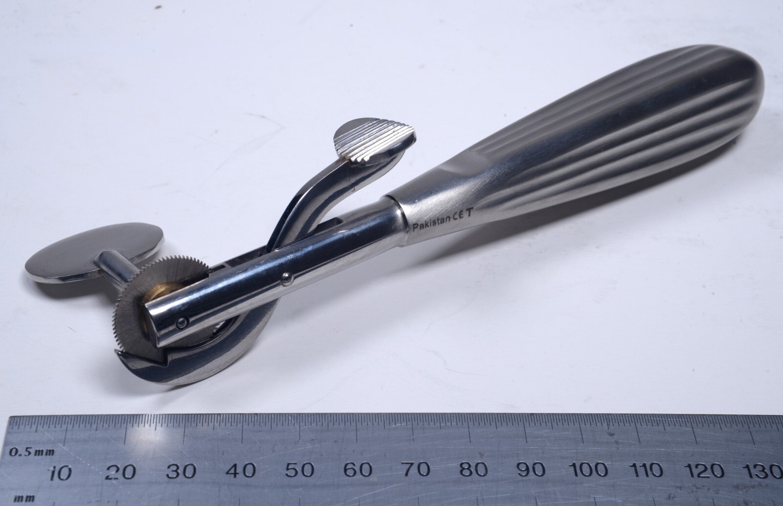 #380 Finger Ring Cutter Stainless Steel Surgical Instrument