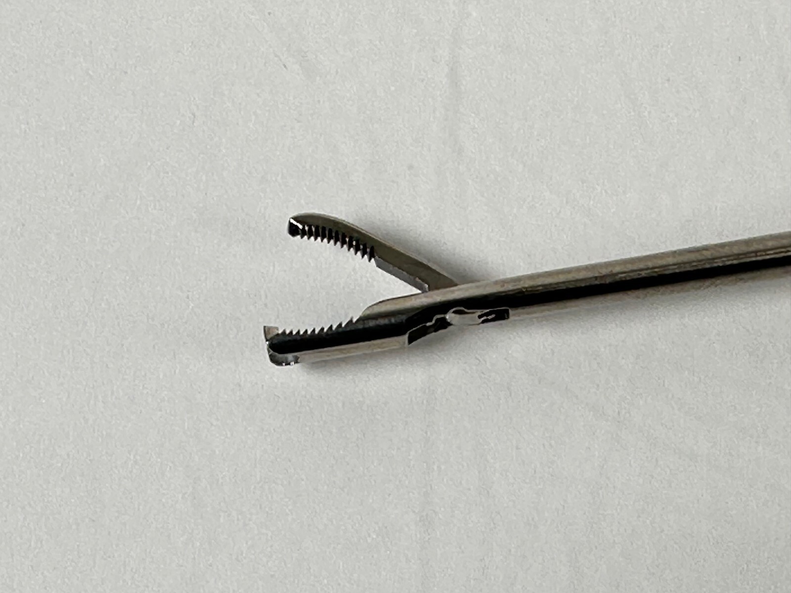Acufex 7207731 Arthroscopy Grasper Pitbull Extended Length