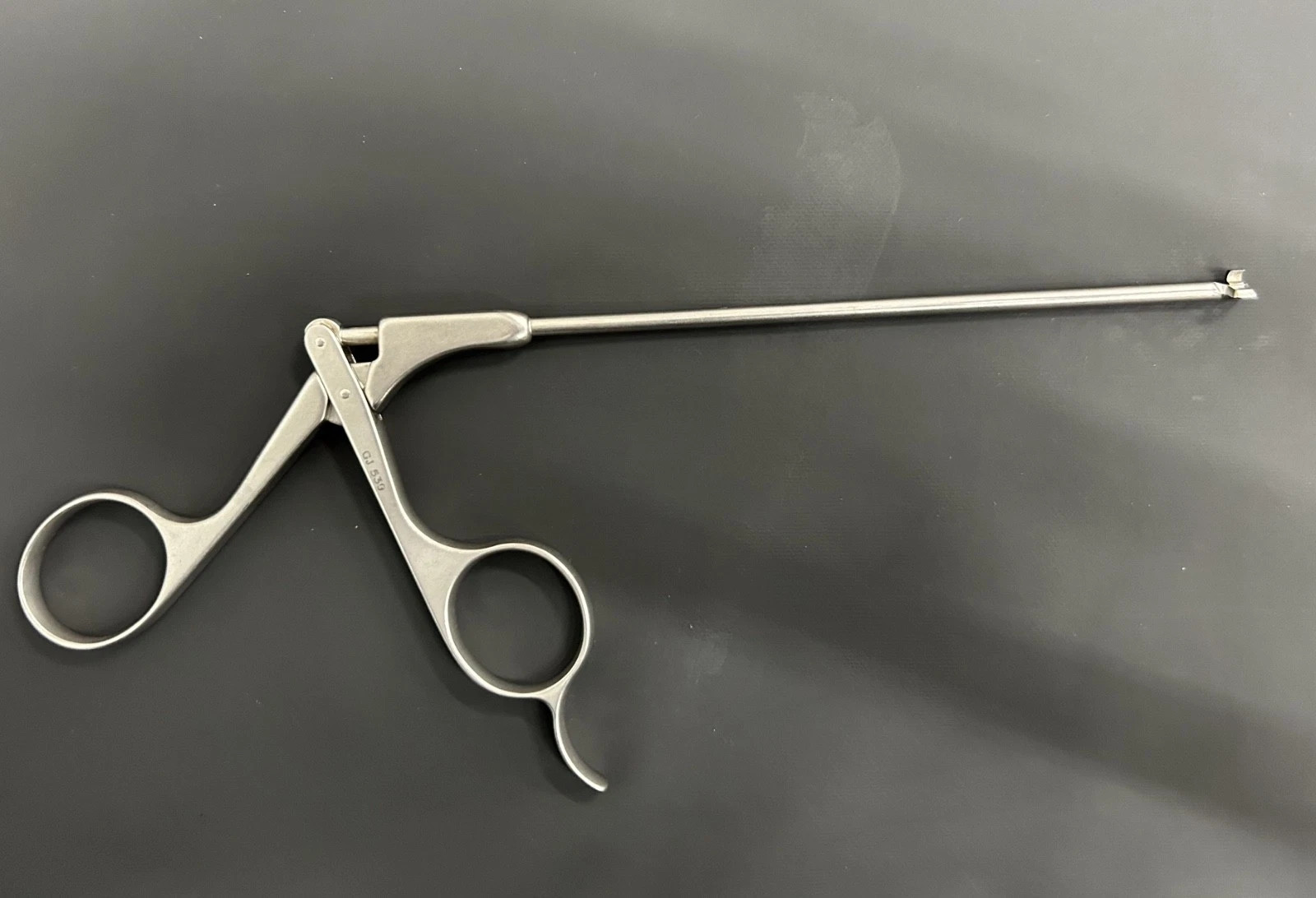 SHUTT-Linvatec Arthroscopic 90° Right Rotary Punch Forceps 41.1001