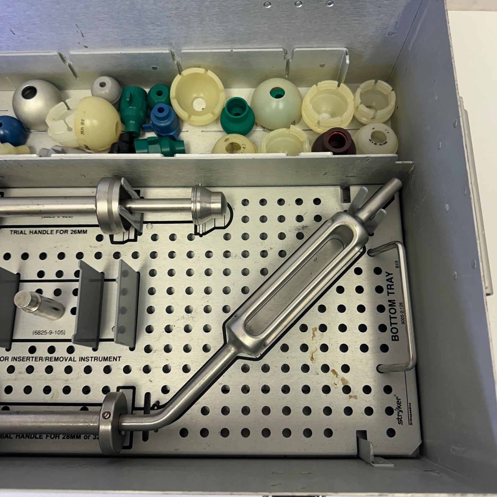 Stryker Howmedica Centrax Bipolar System Trial & Instrument Set w/ Extras &Case