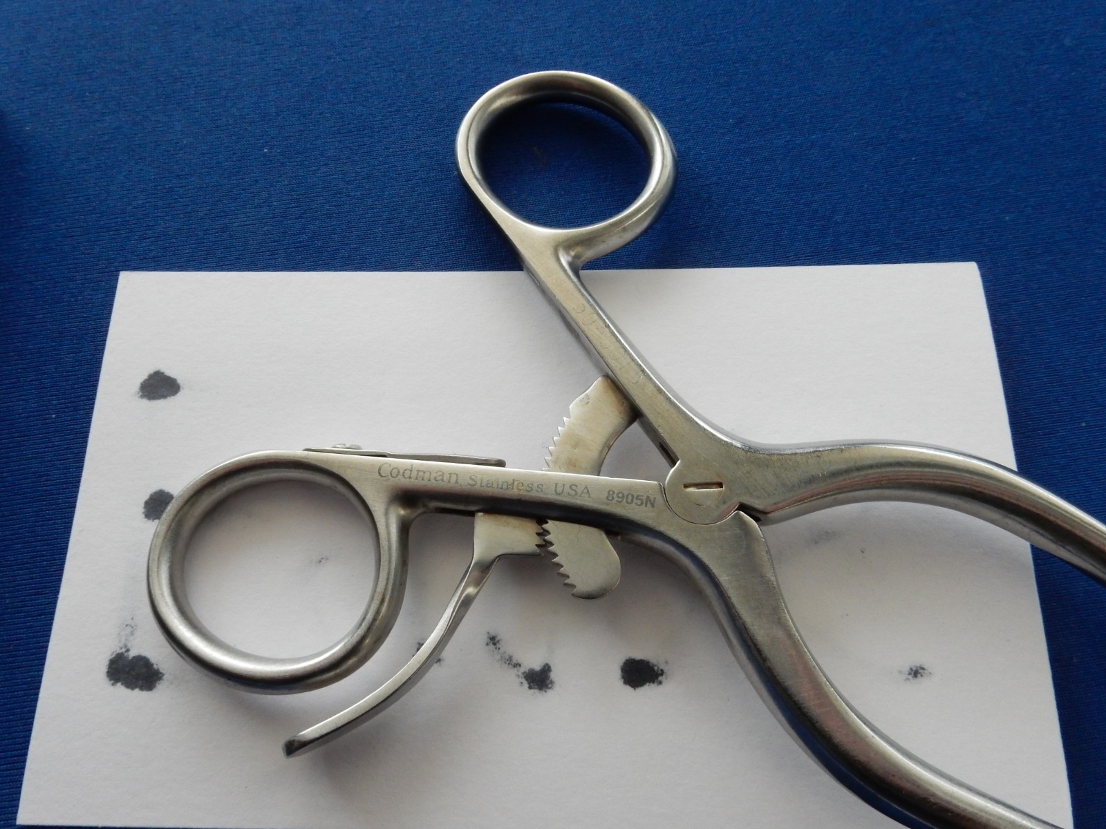 Codman 50-8015 Garrett Peripheral Vascular Retractor w/6 Blades