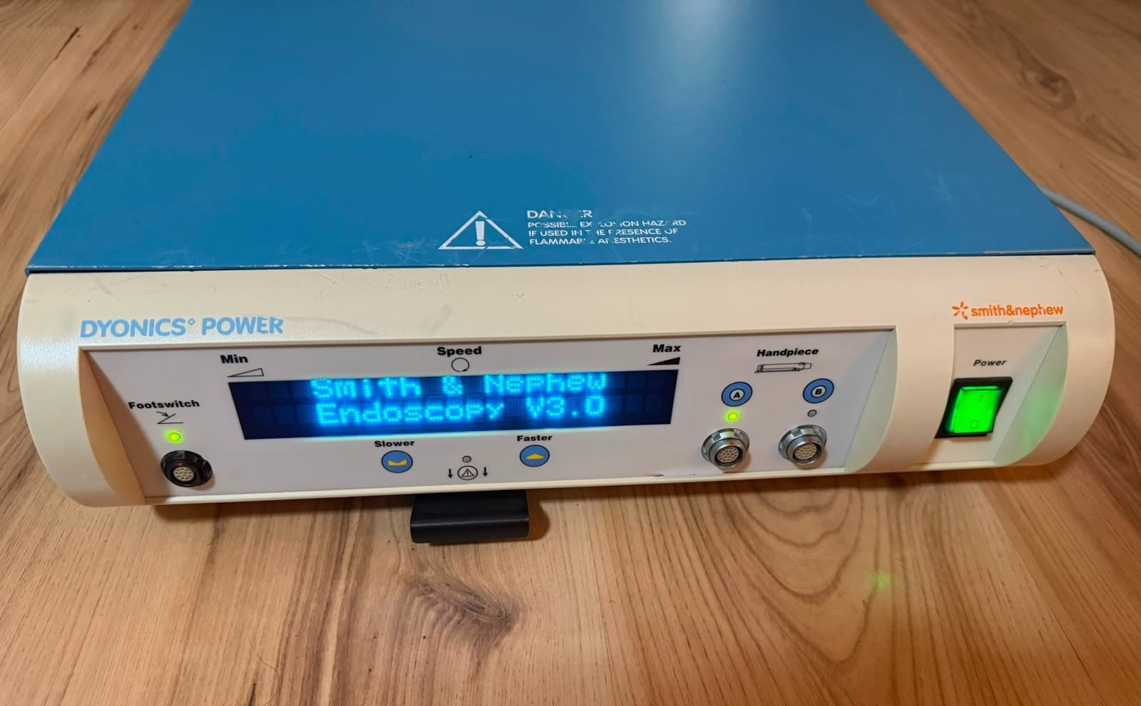 Smith & Nephew 7205841 DYONICS® POWER Shaver System Control Unit