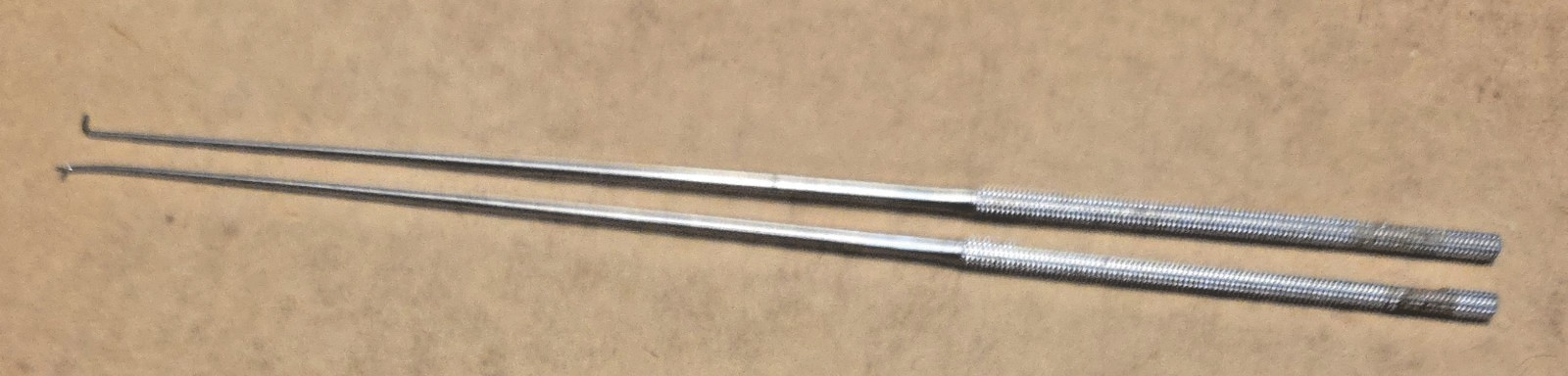 TWO Jarit 380-231 Day Ear Hook, 2.5mm Blunt 6-3/4″ Long (A6E)