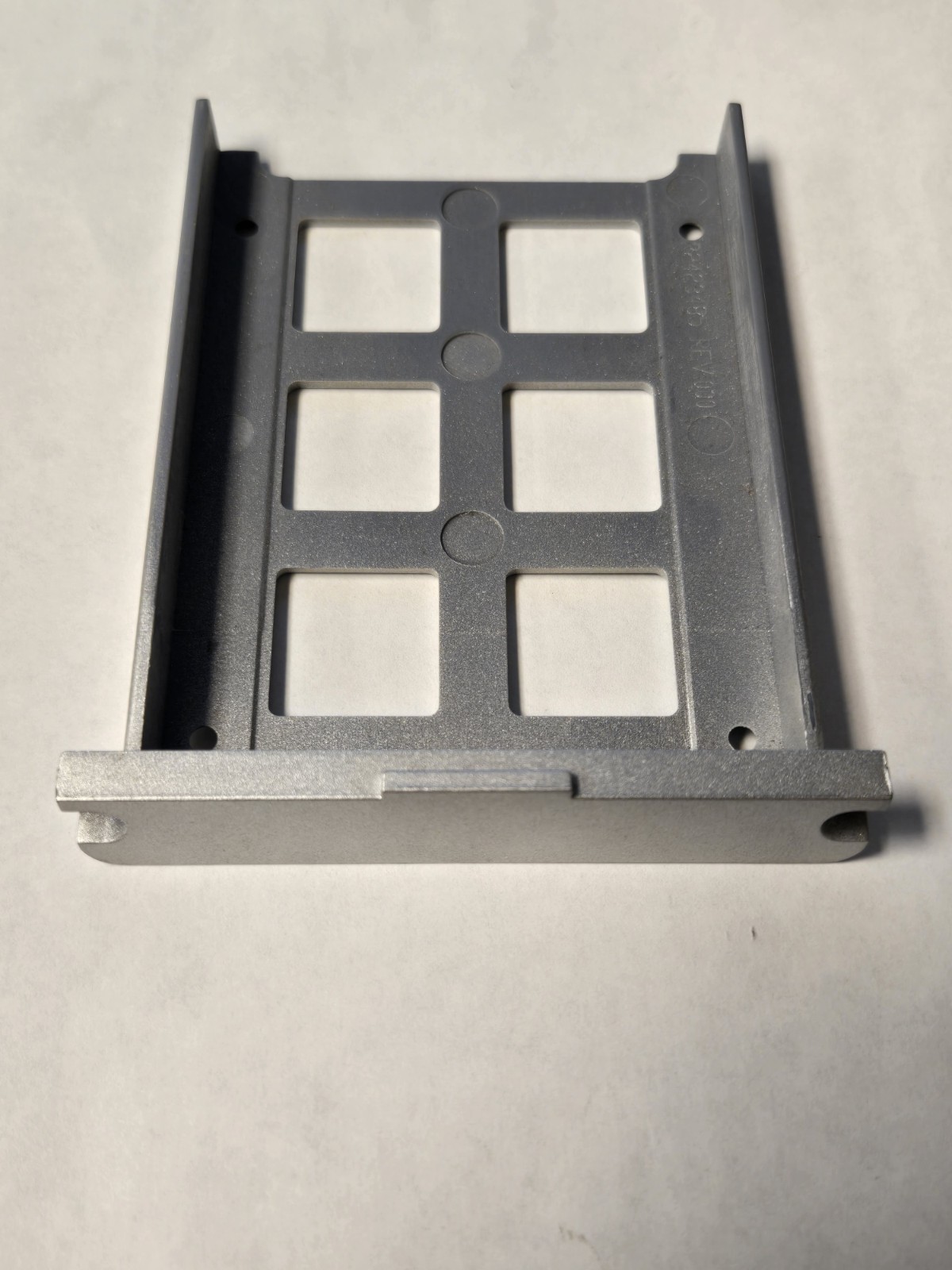 VOLUSON I HARD DRIVE FRAME