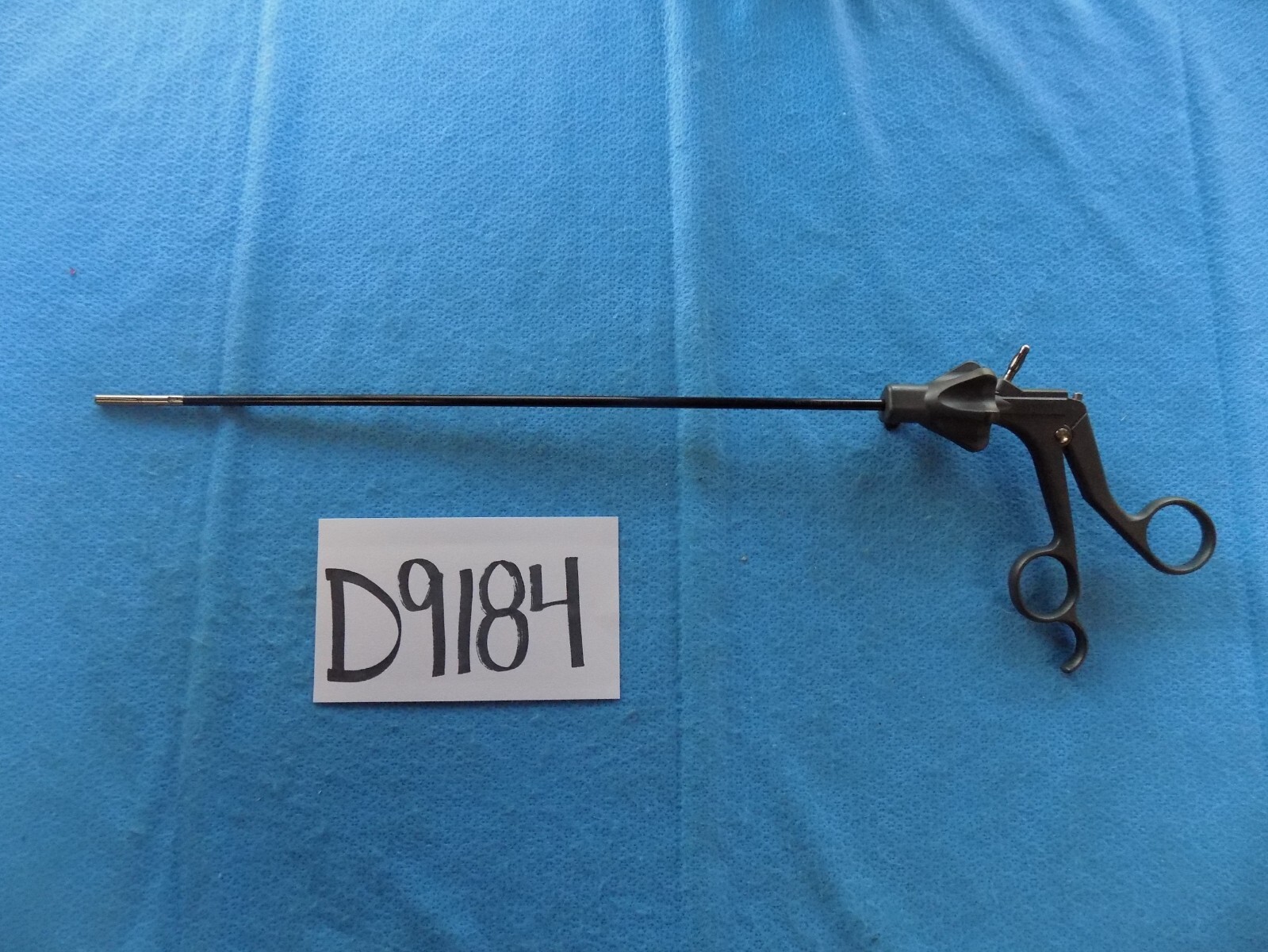 D9184 Stryker Surgical Peek Monopolar Forceps 5mm x 33cm 250-080-617