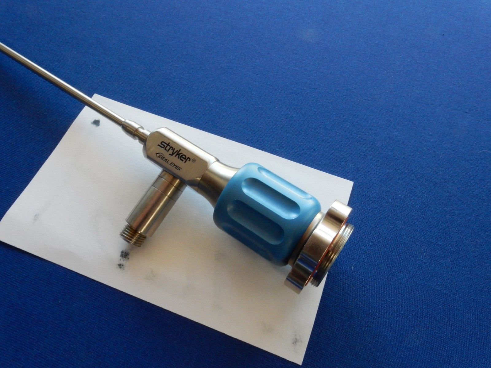 Stryker 502-704-070 4.0 mm 70º IDEAL EYES™ HD Autoclavable Arthroscope, C-Mount
