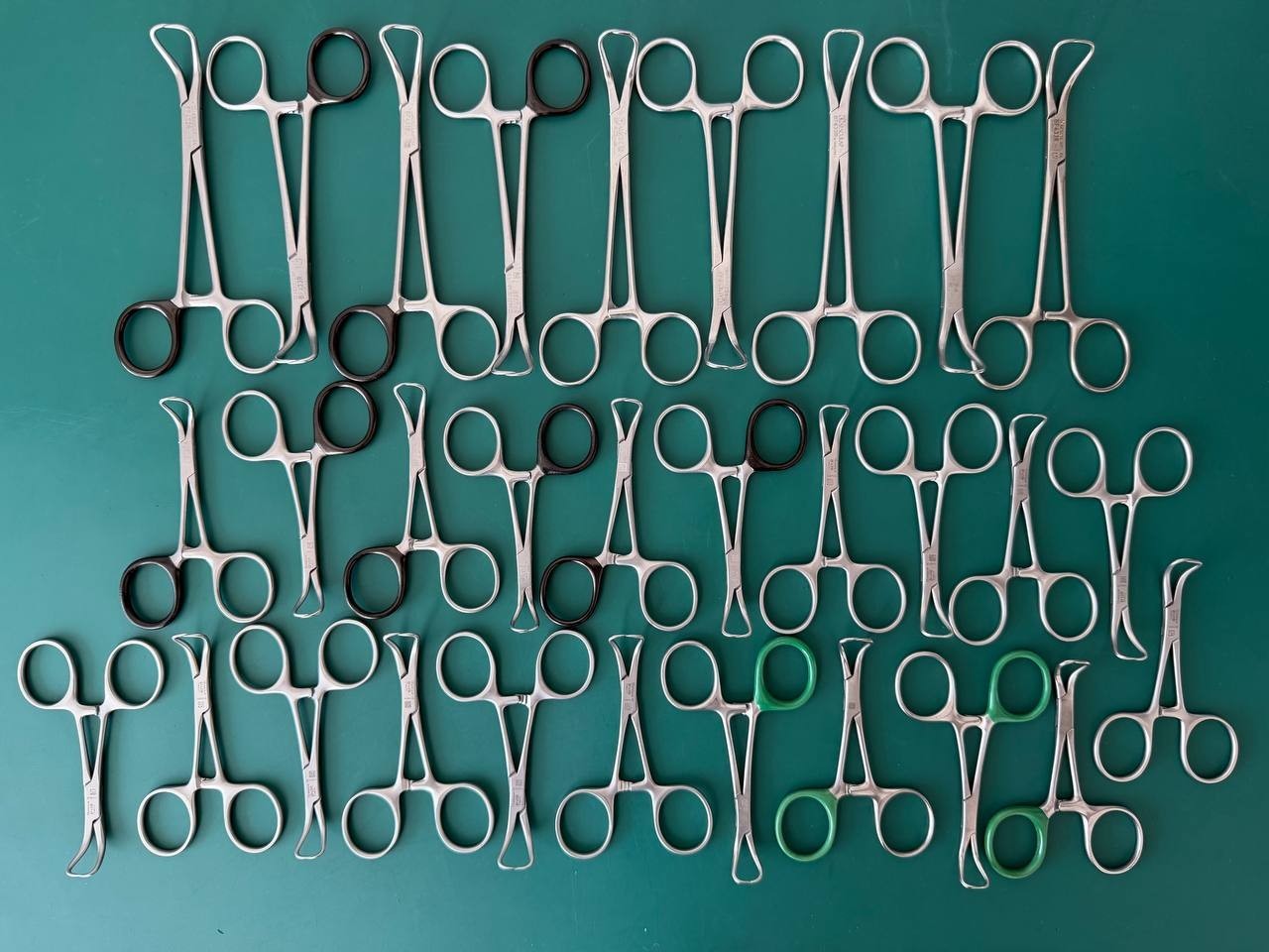 Lot of 30 Aesculap Towel Clamps, BF433R, BF431R