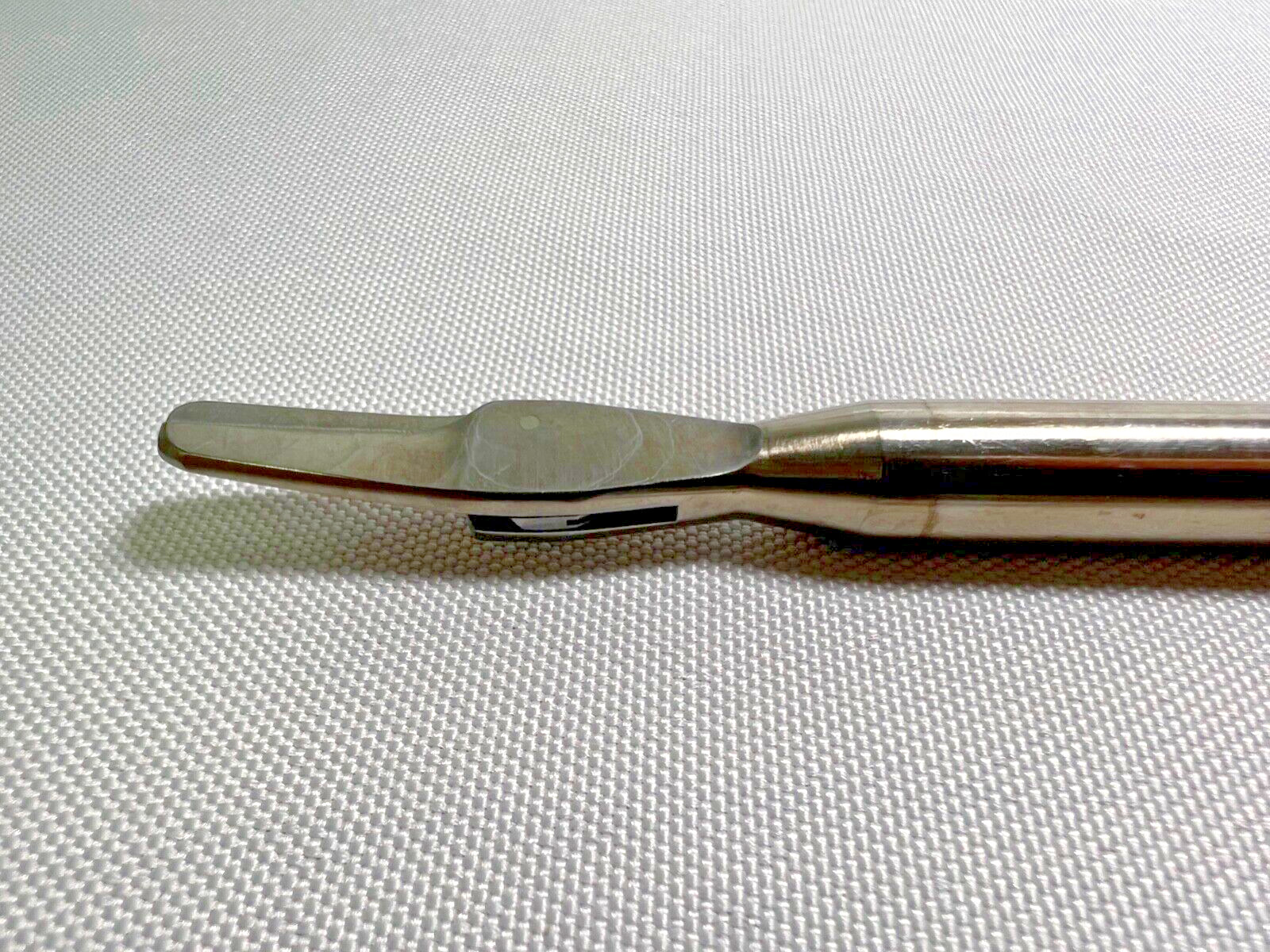 Solos Endoscopy GS2600 Mayo Scissors 10mm Curved Jaw