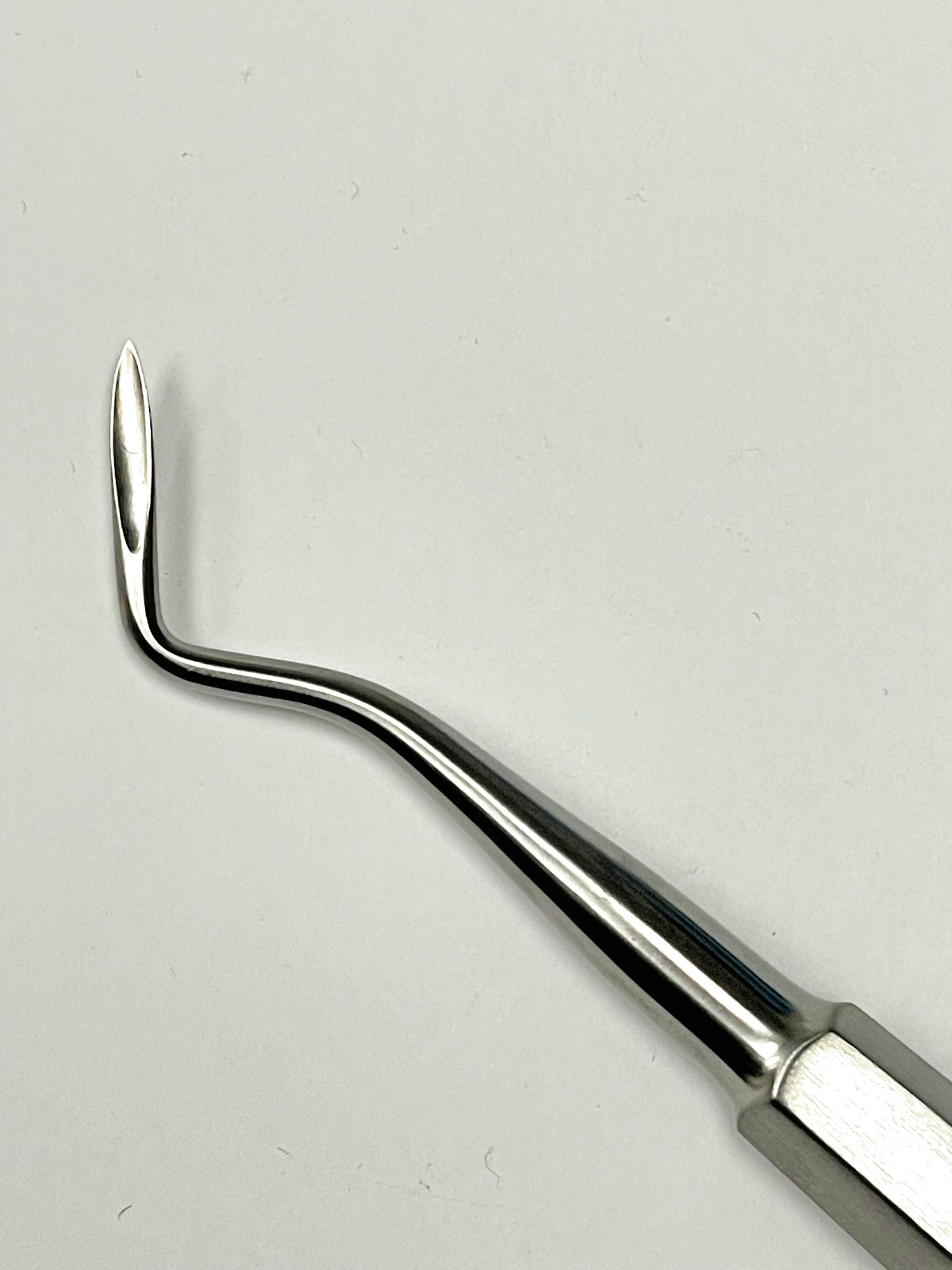 Dental Root Tip Pick Elevator # 80 LEFT