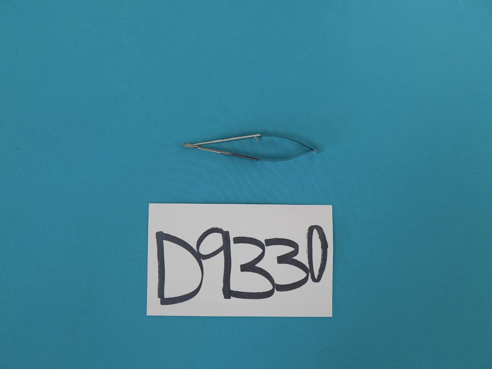 D9330 Weck Surgical Castroviejo Curved Ophthalmic Scissors 2215