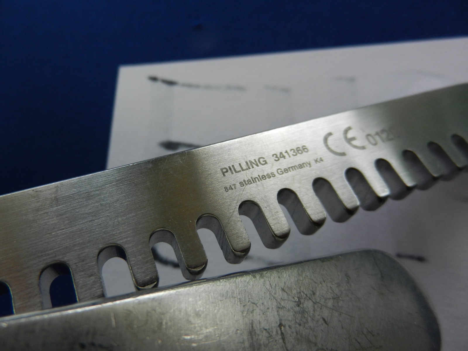 E7169 Pilling 341366 Rienhoff Large Retractor 14cm Spread 4.4×5.2cm Blades