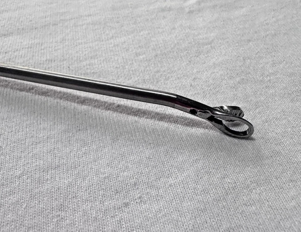 Acufex 7207201 Oval Straight Punch Forcep Arthroscopy Used but we made new look