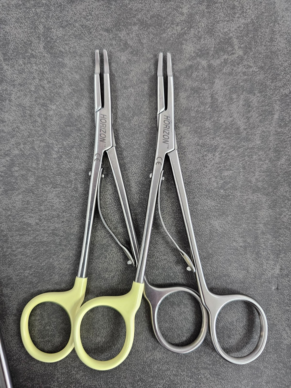 Horizon 2pc Med / Large 337111 & 2pc Small 137061 Open Ligating Clip Appliers