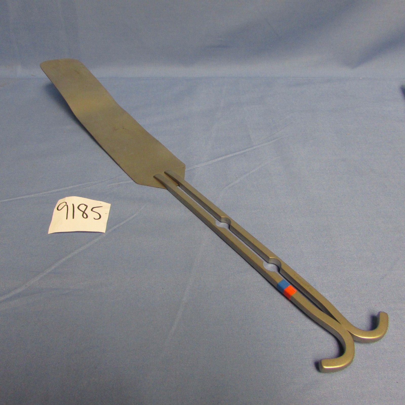 V. Mueller 10 1/2in x 2 1/4in Wide Dixon Center Blade Malleable SU3032