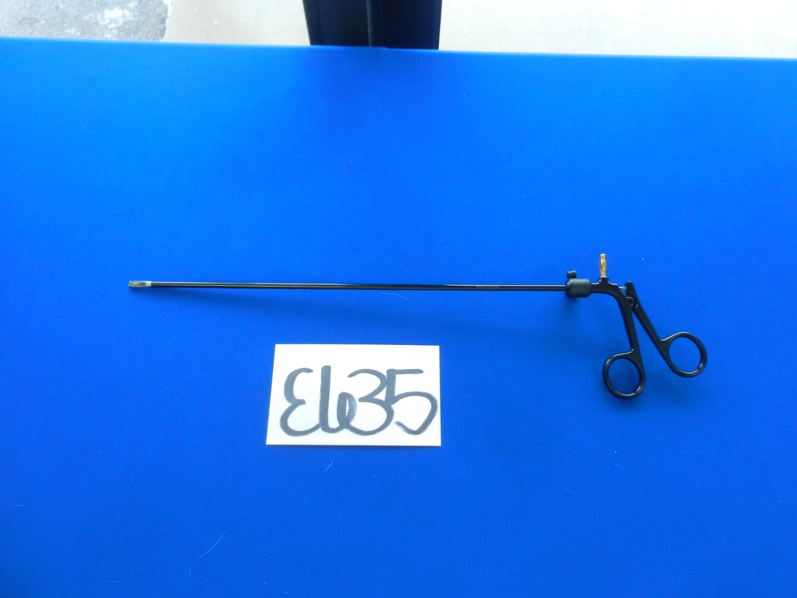 E635 Symmetry Single Action Fully Insulated 5.0mm Monopolar Hook Forceps 90-1073