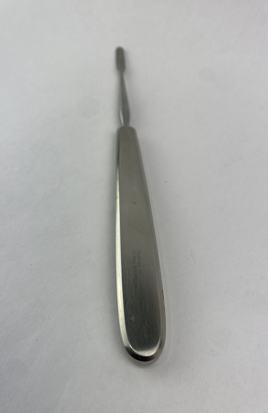 Joseph Periosteal Raspatory Elevator Sharp 6mm Tip Width 175mm L CODMAN 52-1005