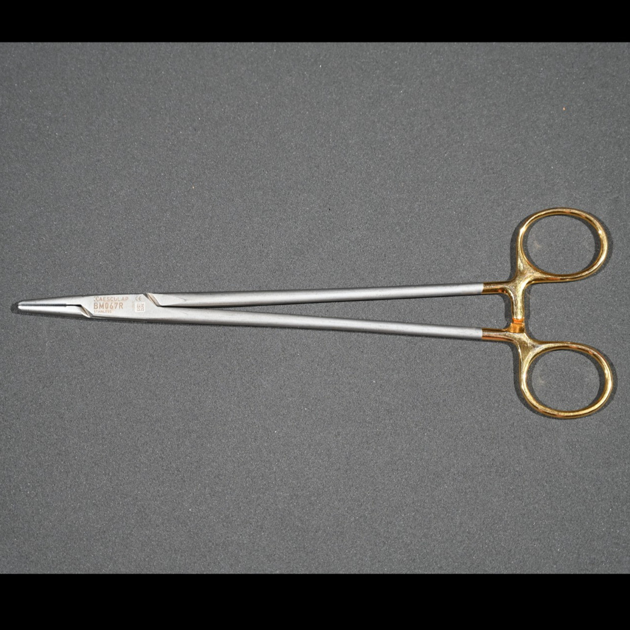 Aesculap BM067R Durogrip TC Mayo-Hegar Needle Holder 8 in Serrated Jaw