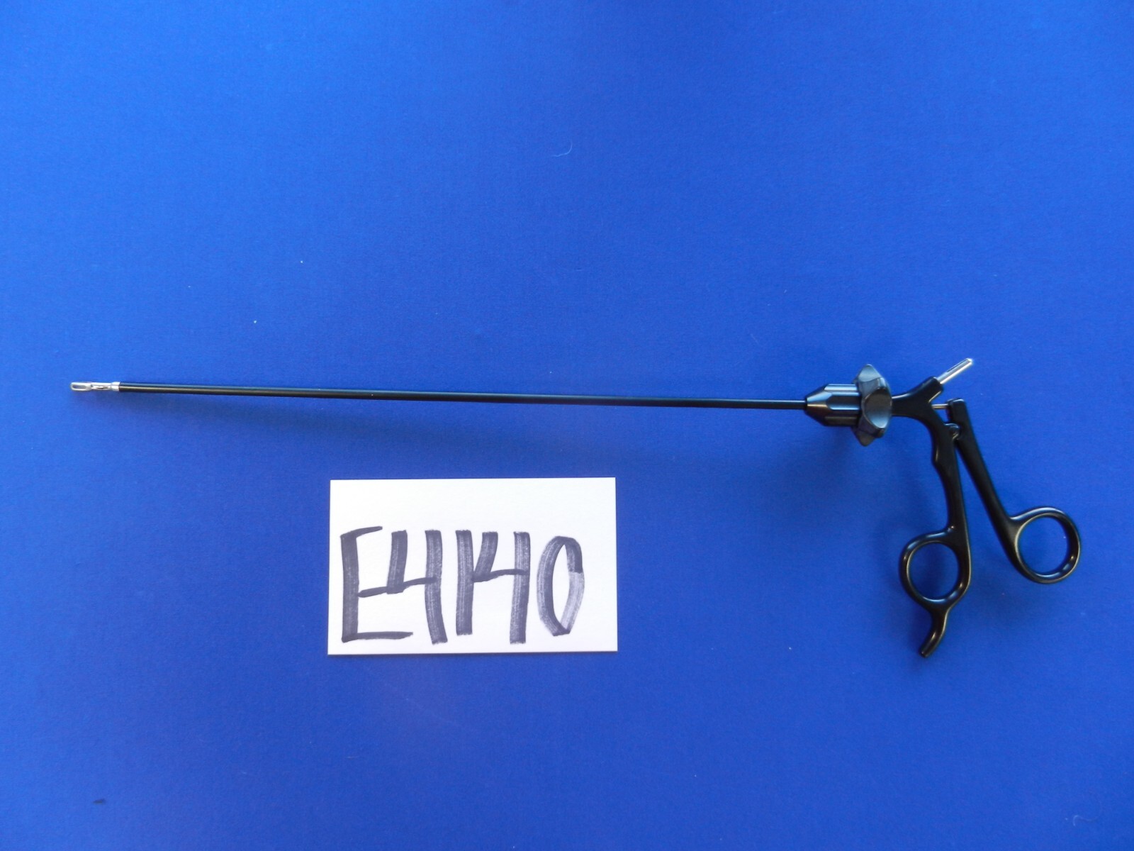 E4140 V. Mueller Gentle Fenestrated Laparoscopic Grasper 5mm x 30cm
