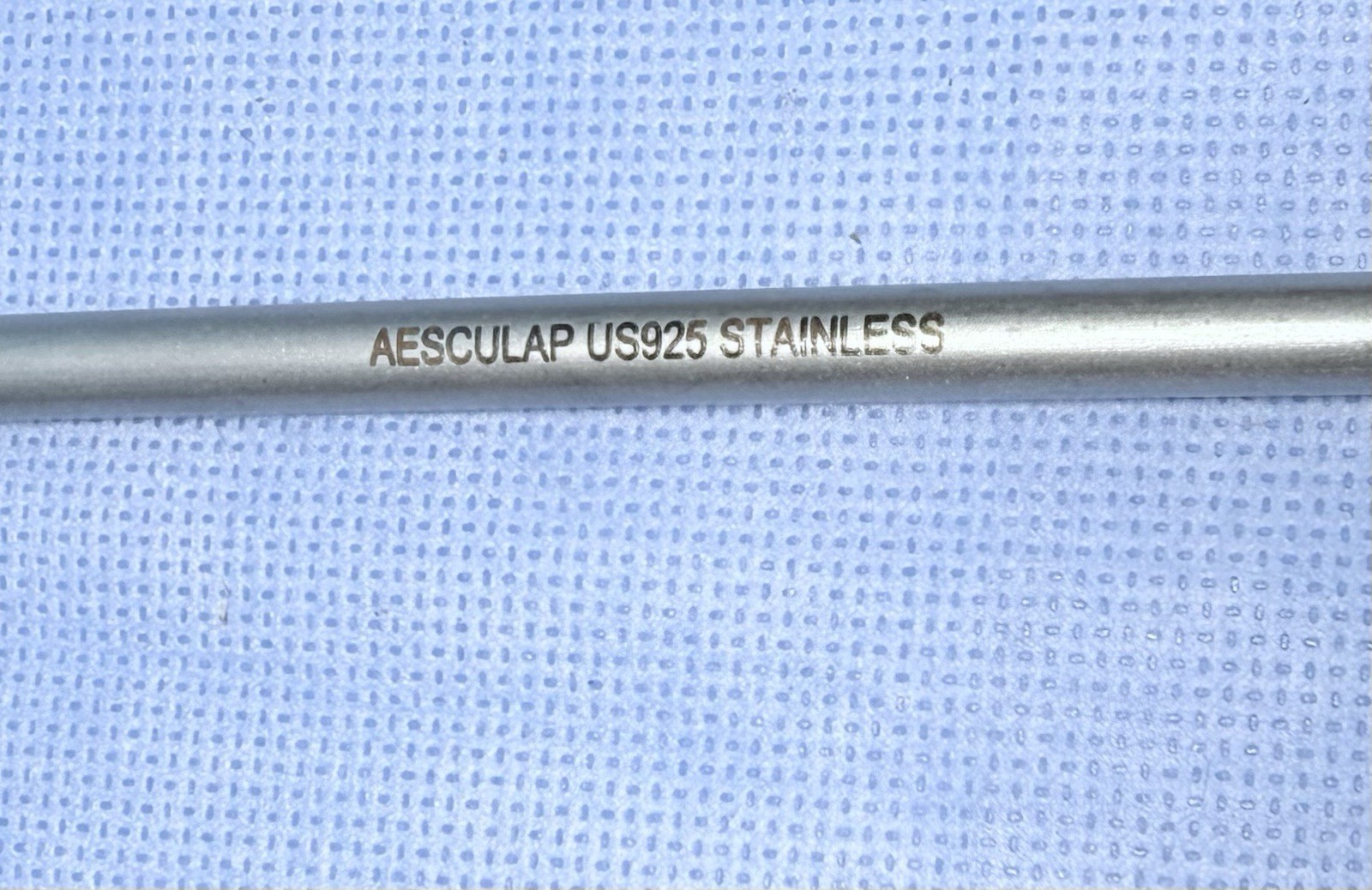 Set Of 4 Aesculap Stringer Closed w/ Lock US925