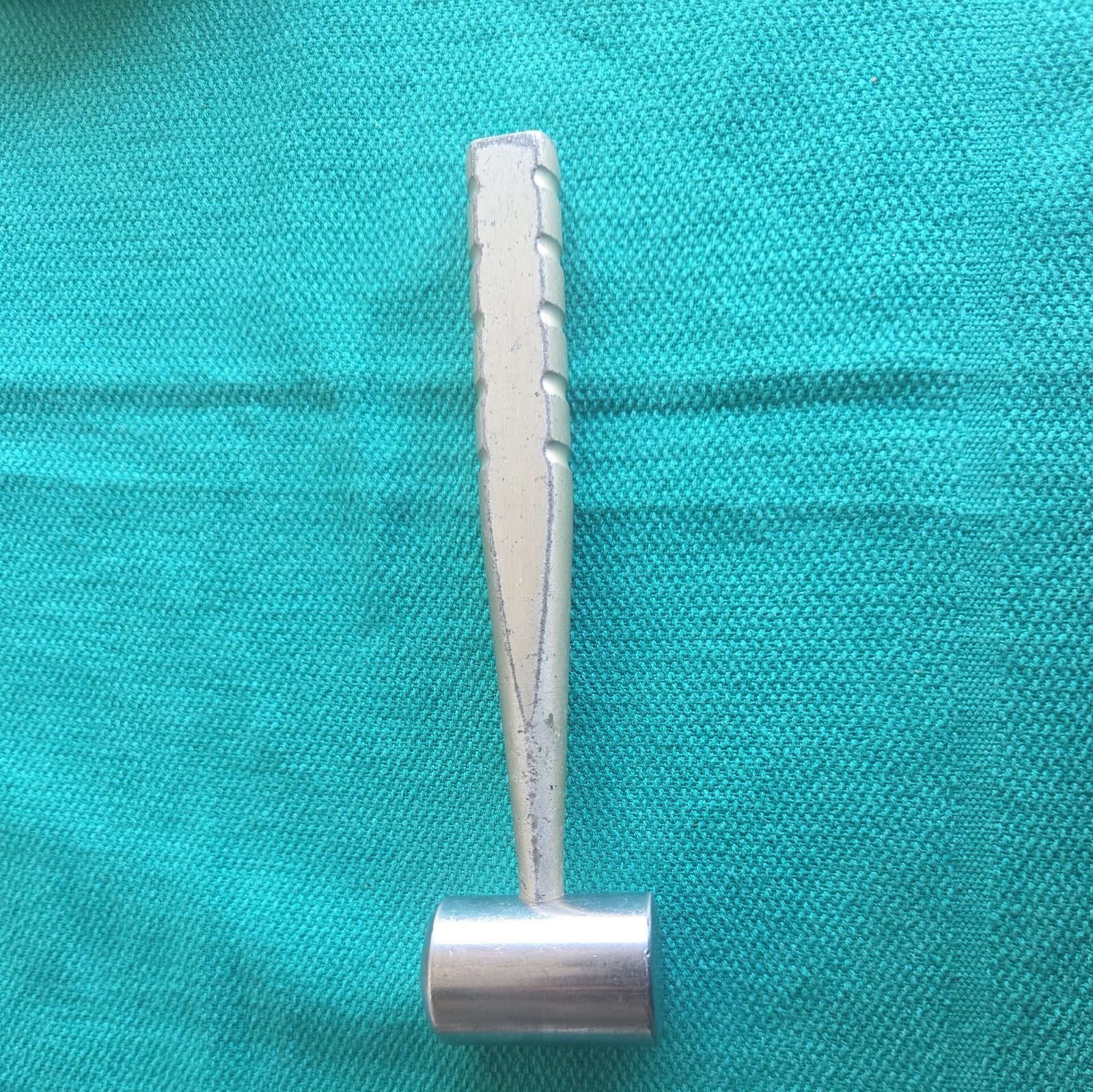 7″ Mallet Cottle, Head 1 1/4 in, 10 oz Weight, 7 1/2 in Orthopedic