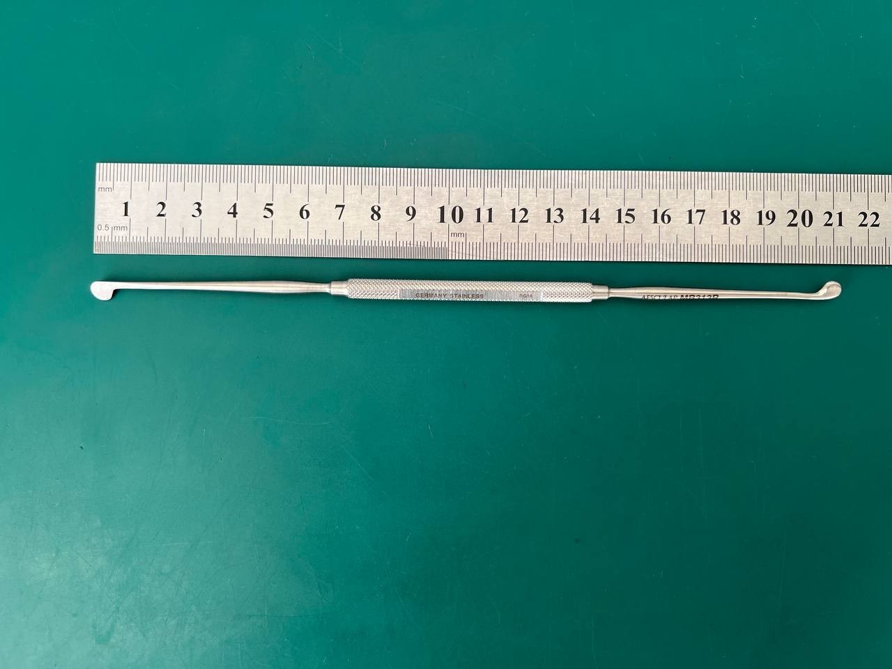 Aesculap MB313R Pierce Submucous Dissector 7.5″ (190mm) Double Ended
