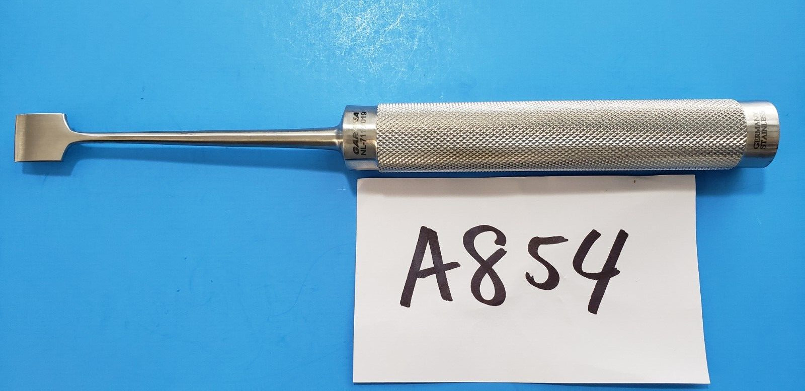 NL-7110-019 Surgical Orthopedic COBB Elevator 19mm Straight Blade Hallow Handle