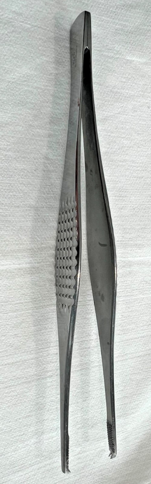 Tissue Forceps V. Mueller SU 2510 Ferris-Smith 6-3/4 Inch Length Straight 2 X 3