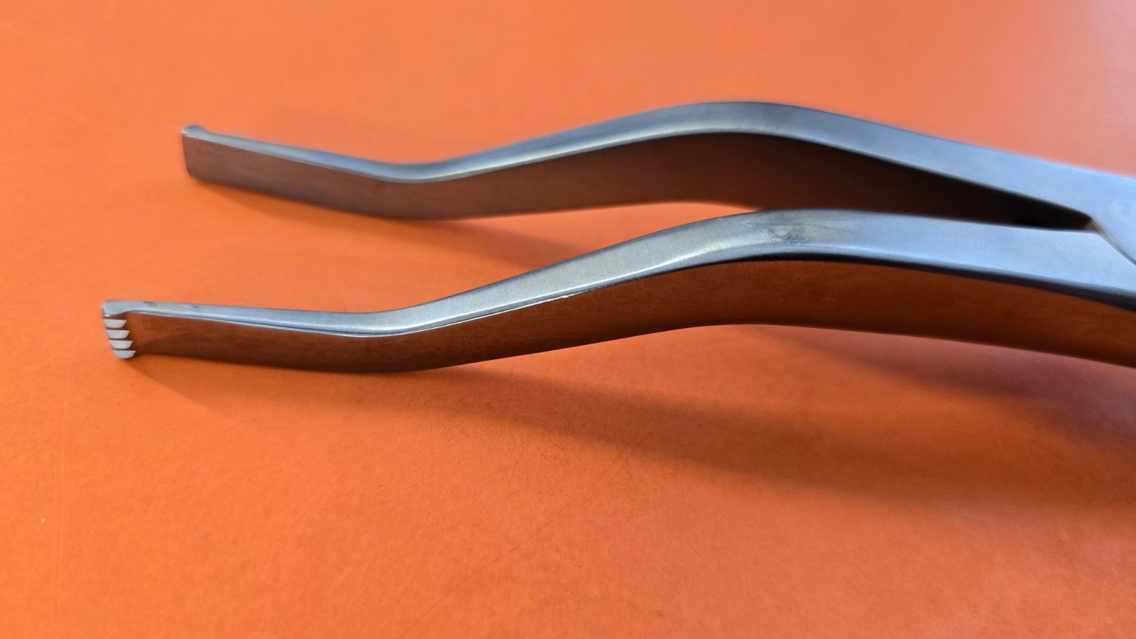 Zimmer Orthopedic Vertebral Curved Offset Spreader 11.5″
