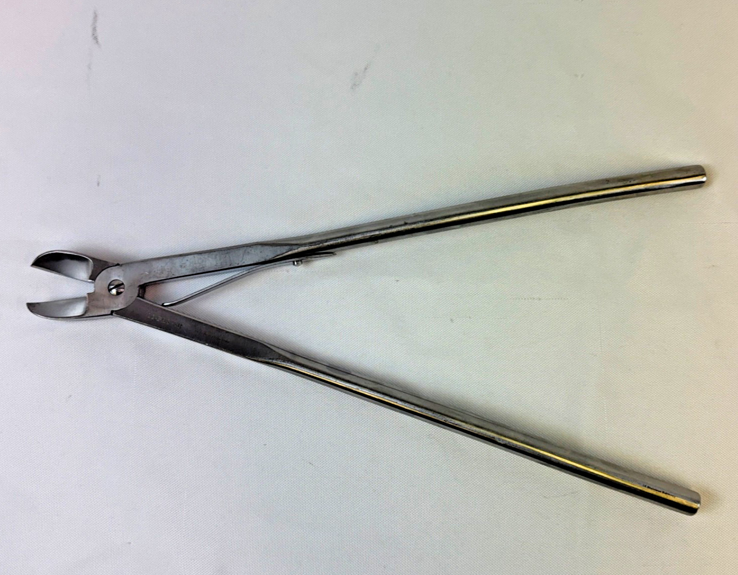 Aesculap FB878R BETHUNE Rib Shears, Curved, 340 mm (13 3/8″)