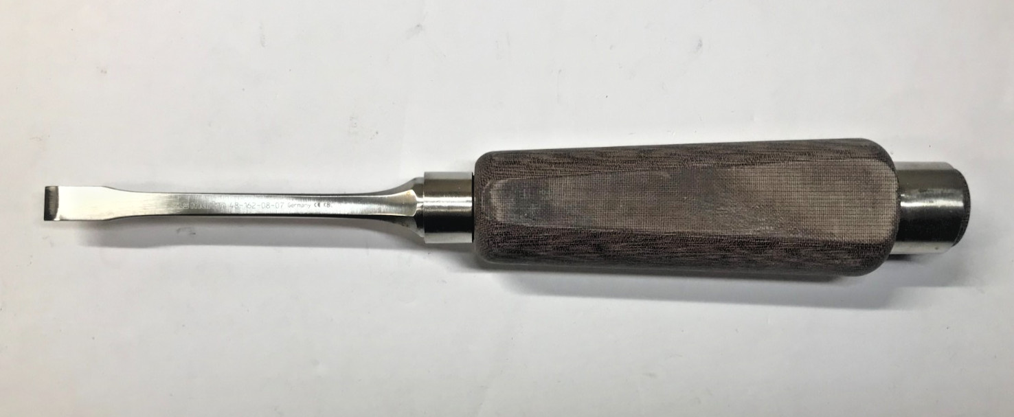 KLS Martin 48-162-08-07 Obwegeser Splitting Osteotome 8mm, 8.5″