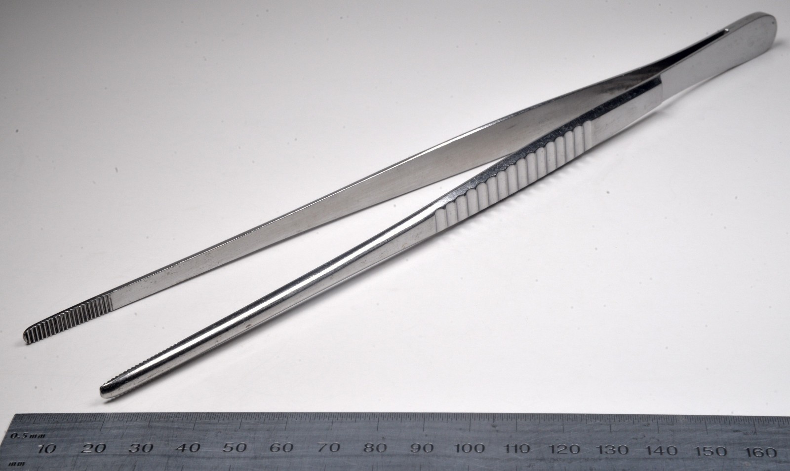 Lawton Dressing Forceps 10″ Serrated Surgical Stainless Steel Germany