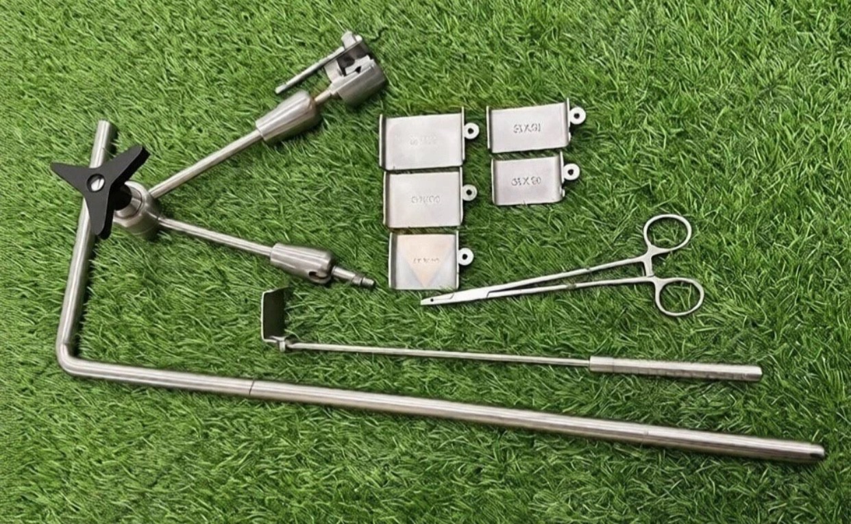 Mitral Valve Retractor Set – Premium Cardiovascular Surgical Retractor Set