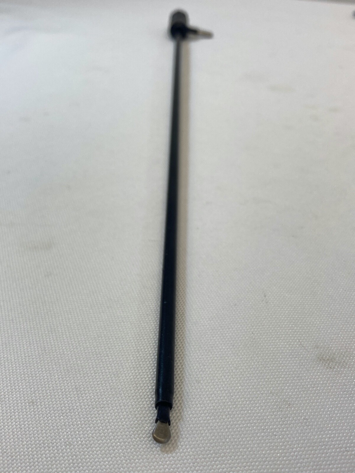 Karl Storz 37370DB 5mm x 36cm Insulated Dissecting Blunt Spatula Electrode
