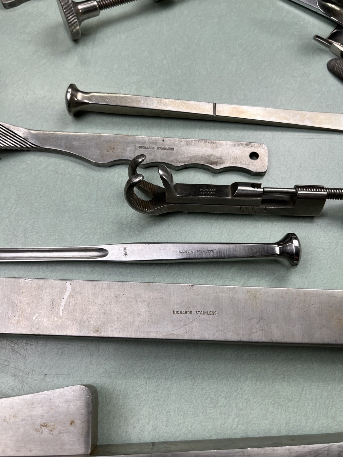 Stainless Surgical Tool Orthopedic Chisel Richards 440 Zimmer Germany & More