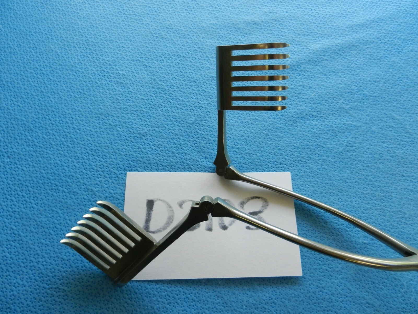 D3103 V. Mueller Surgical Hinged Beckman Eaton Laminectomy Retractor NL5410
