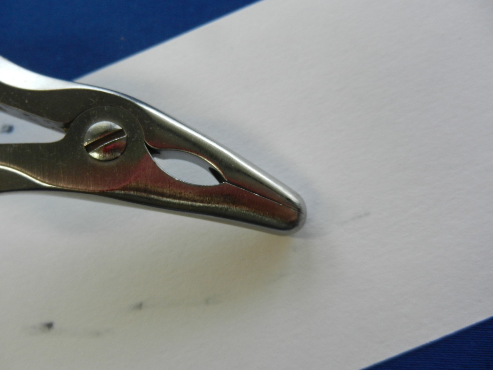 Jarit 230-261 Leksell 8.0mm Bite Slightly Curved Rongeur 23.7cm Overall Length