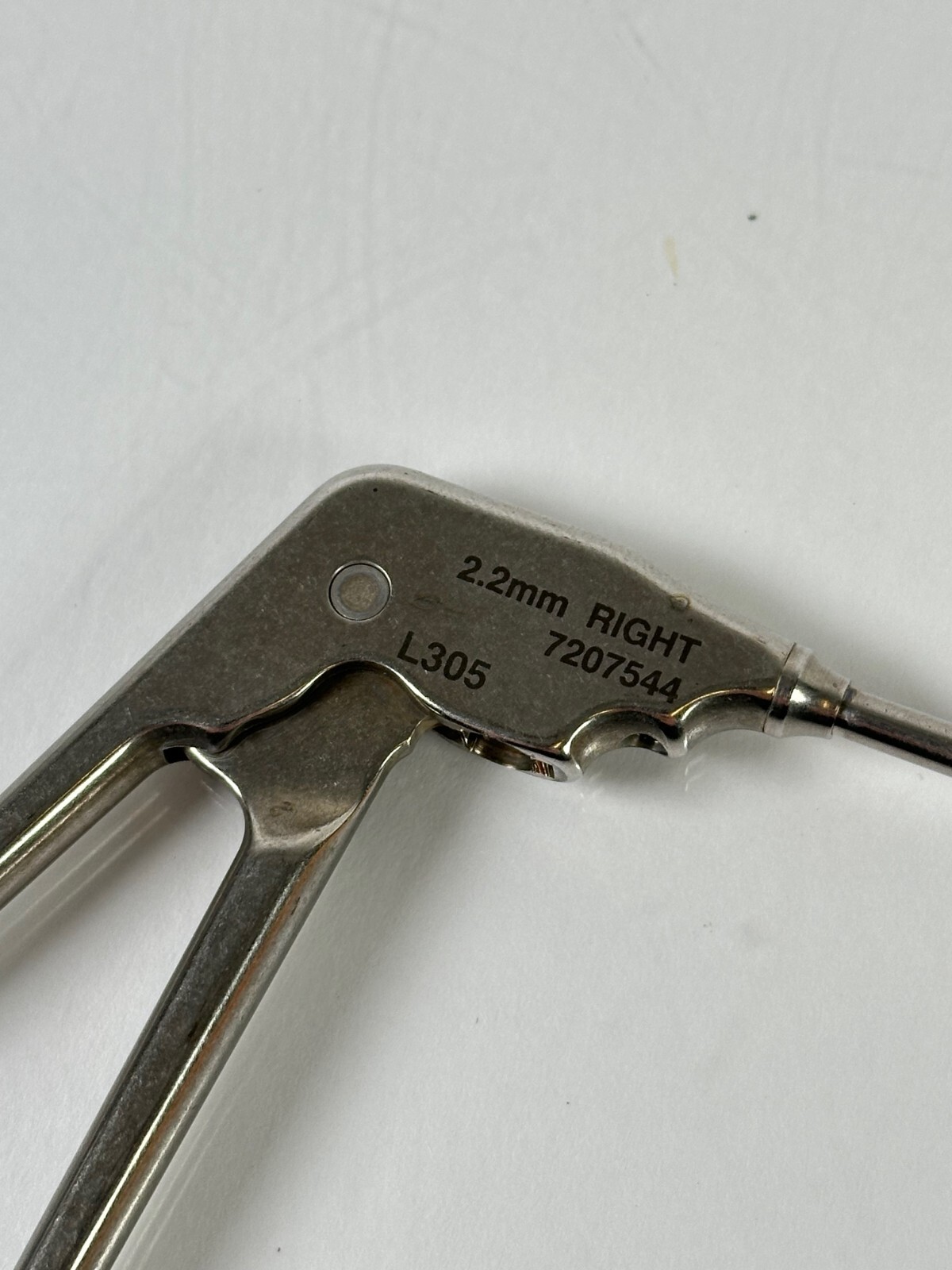 Acufex Surgical 7207544 2.2mm Right Punch L305
