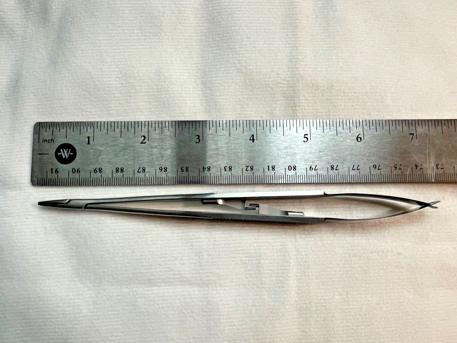 Symmetry 32-185 Spencer Needle Holder 0.76mm X 7-1/4″ Length TC w/ Lock